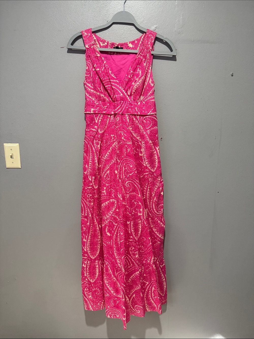 Talbots Sleeveless Paisley Maxi Dress in Bright Pink